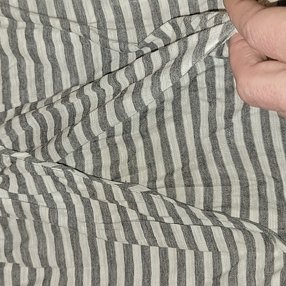 Bcbg Striped Grey White Lace Back Top - Picture 11 of 12